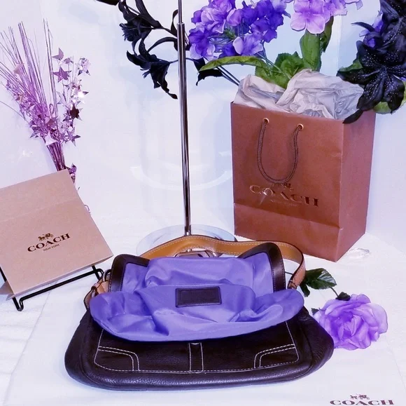 💯Authentic Coach Chelsea Shoulder Bag F12336